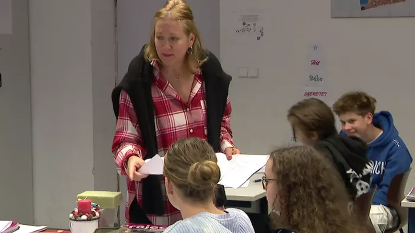 Heteken belül érkezik az extra juttatás a pedagógusoknak