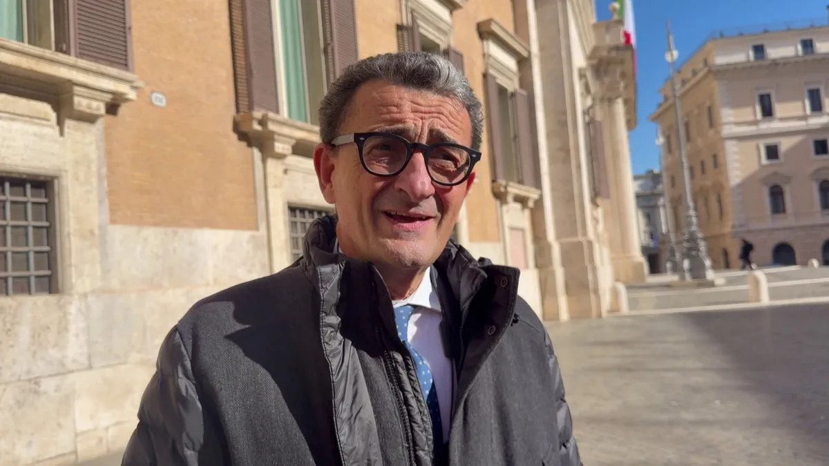 Olasz szakértő a HírTV-nek: szégyenletes, hogy nem segítünk Magyarországnak alternatívát találni