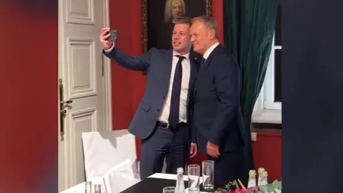 Új szereplő, régi szövetség