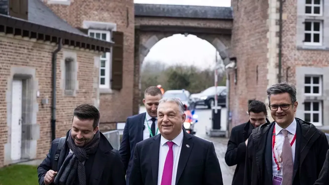 Orbán Viktor: Három dolgot kell csinálni, hogy Európa ne kövessen el öngyilkosságot