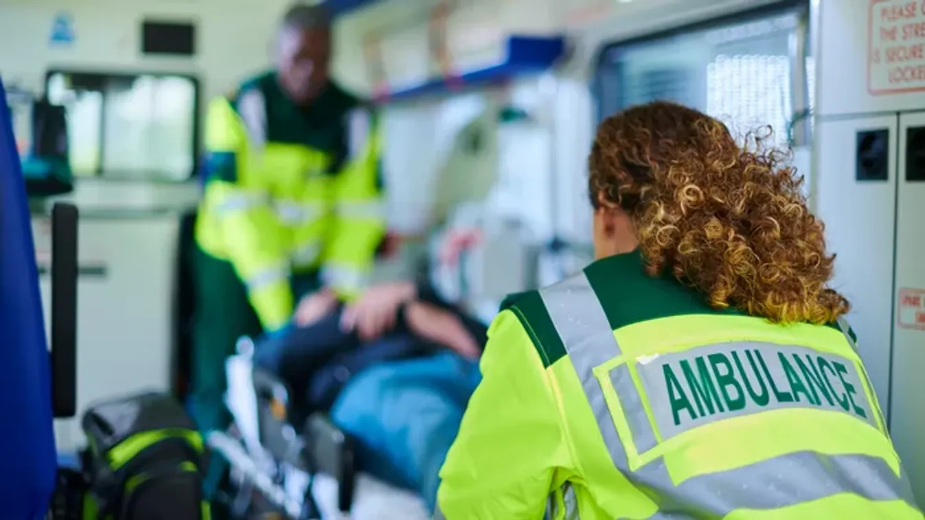 Kés helyett technológia: Miért fekszik szike alá, ha a saját vére is meggyógyíthatja?