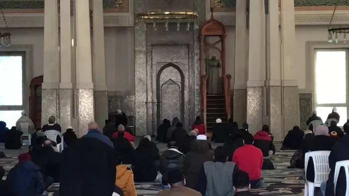 Tiltott feleltetés és felmentések: kiemelt jogokat kaptak a muszlim diákok egy olasz iskolában