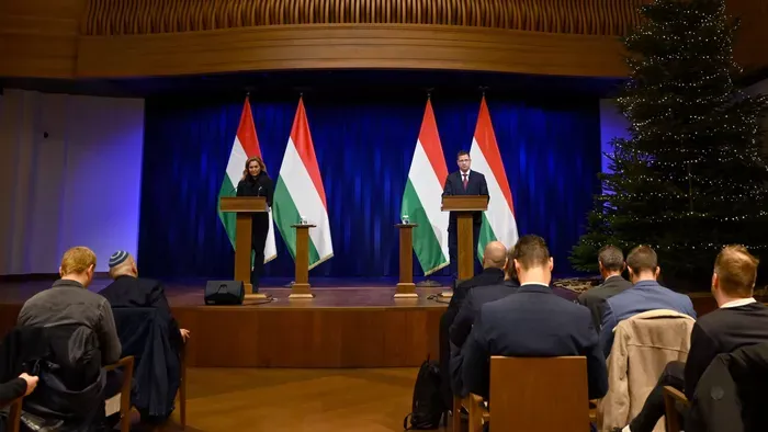 Kormányinfó és elemzés - Élő közvetítés