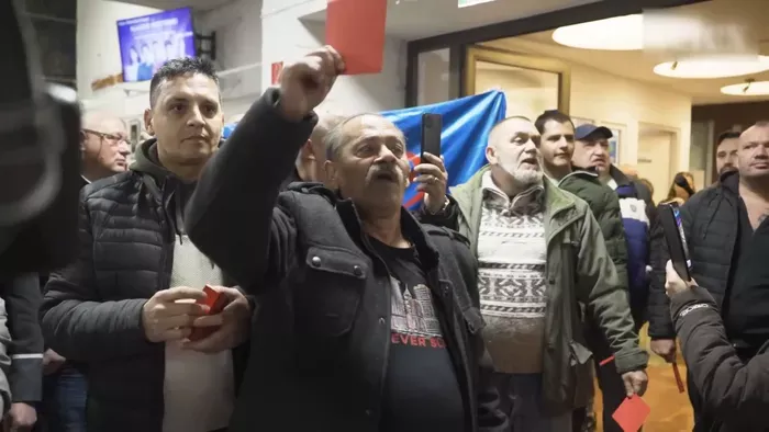 Pócs János szerint Magyar Péter listás helyet ajánlott Lőcsei Lajoséknak