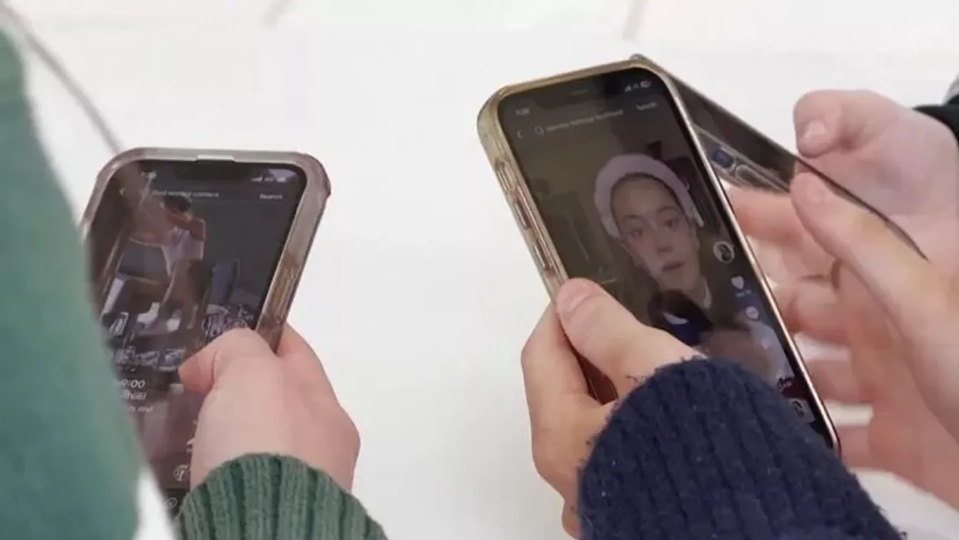 Elveheti identitásunkat a közösségi média