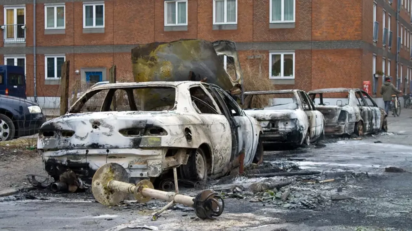 Már írják a forgatókönyvet a pesti Maidanhoz? Lánczi Tamás leleplezte a titkos hálózatot – Itt a lista!