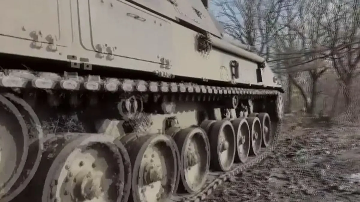 Tömik Zelenszkijék zsebét: futószalagon érkeznek az eurók Ukrajnába