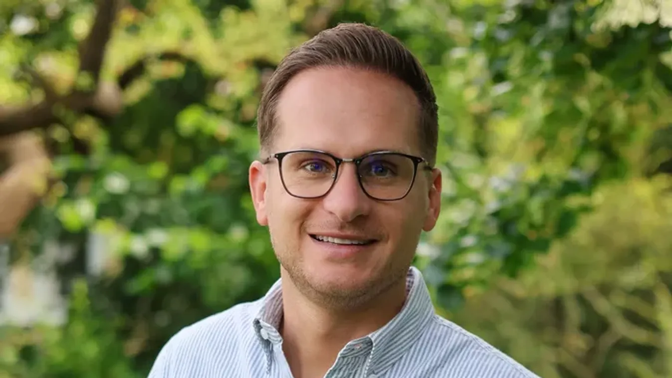 Deák Dániel kezében a bizonyíték a közvélemény-kutatási csalásról