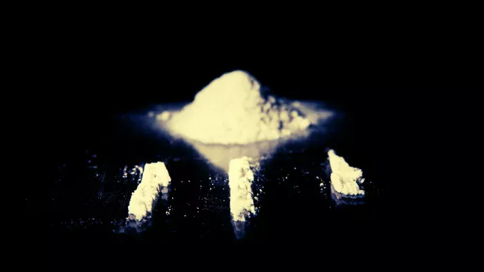 Nők zaklatása, kokain az asztalon és megfélemlítés – Magyar Péter valódi arca