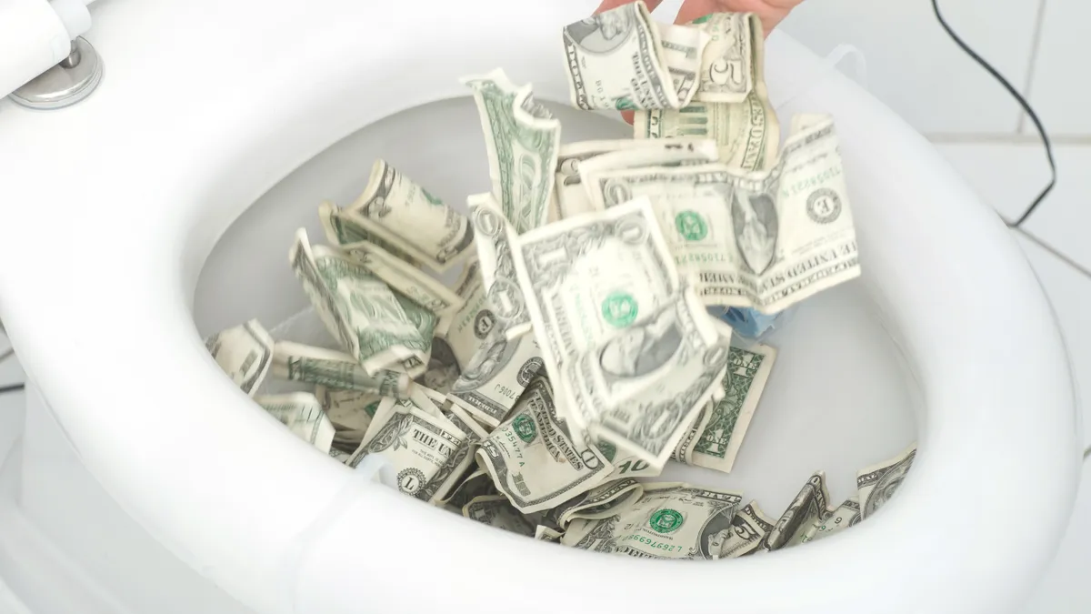 Orbán Balázs: Nem fizetjük a magyar családok pénzéből Ukrajna rezsiszámláját