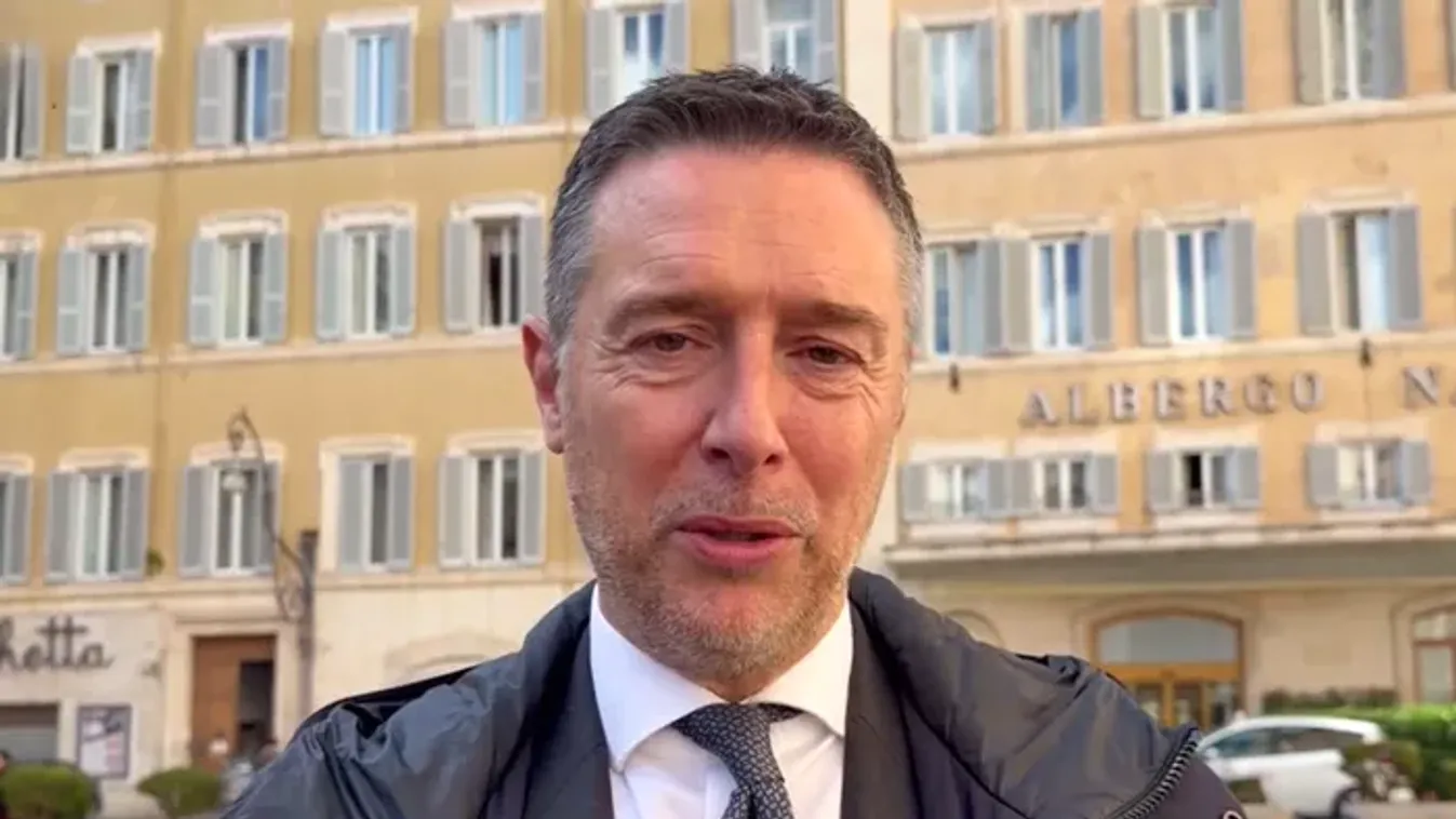 Megosztja az olasz politikát a Maya T-re kiszabott büntetés