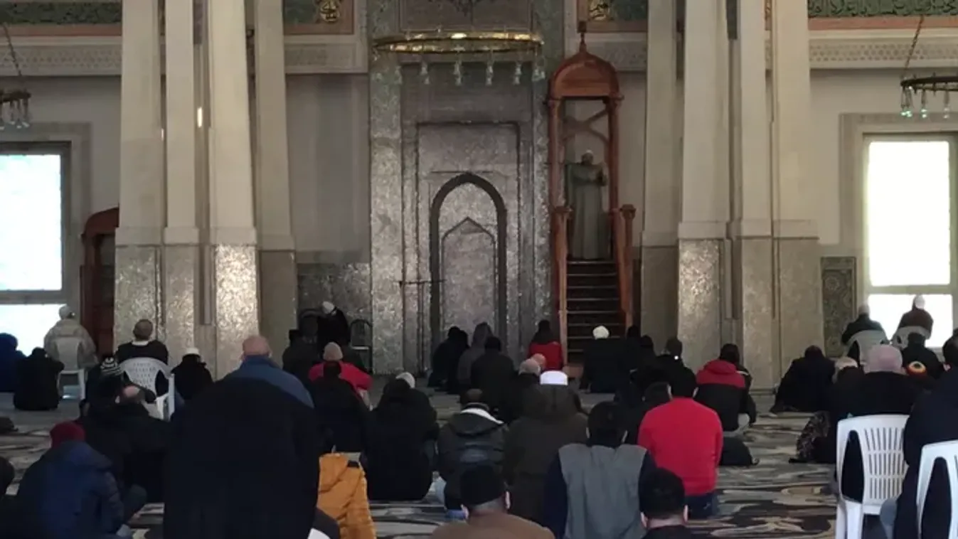 Tiltott feleltetés és felmentések: kiemelt jogokat kaptak a muszlim diákok egy olasz iskolában