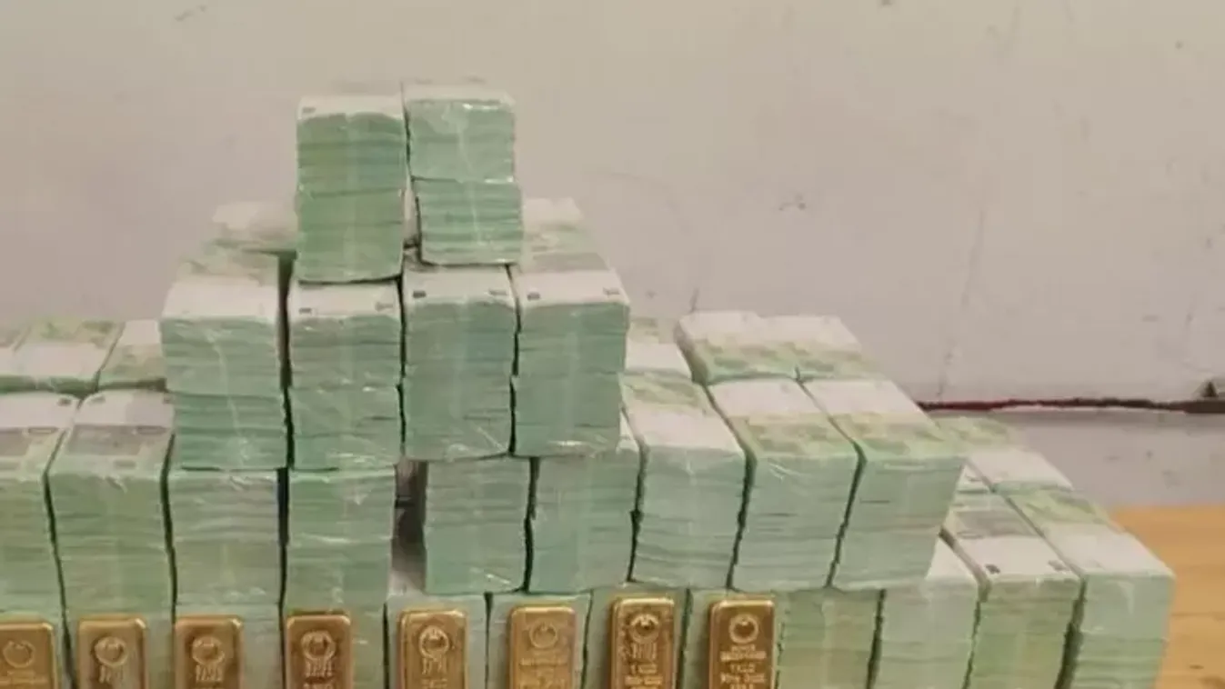 Kiutasították Magyarországról a NAV által elfogott pénzszállító ukránokat