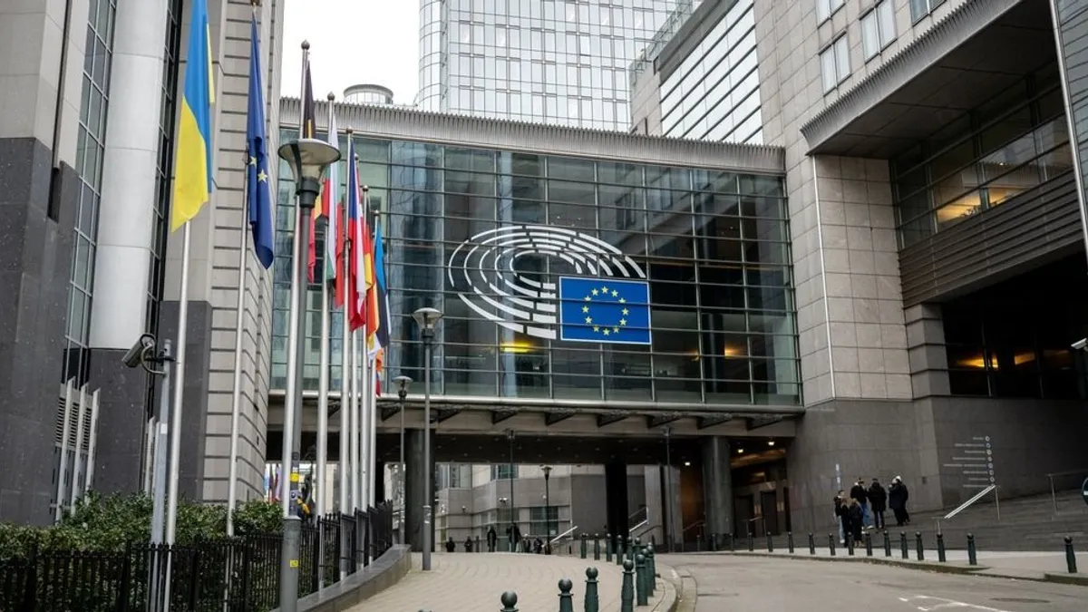 Egyre ziláltabb a Tisza Párt, most már politikus nélkül is tartanak parlamenti sajtótájékoztatót