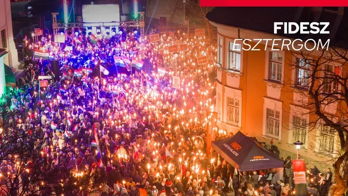 Orbán Viktor Esztergomban: Nem hagyjuk magunkat zsarolni!