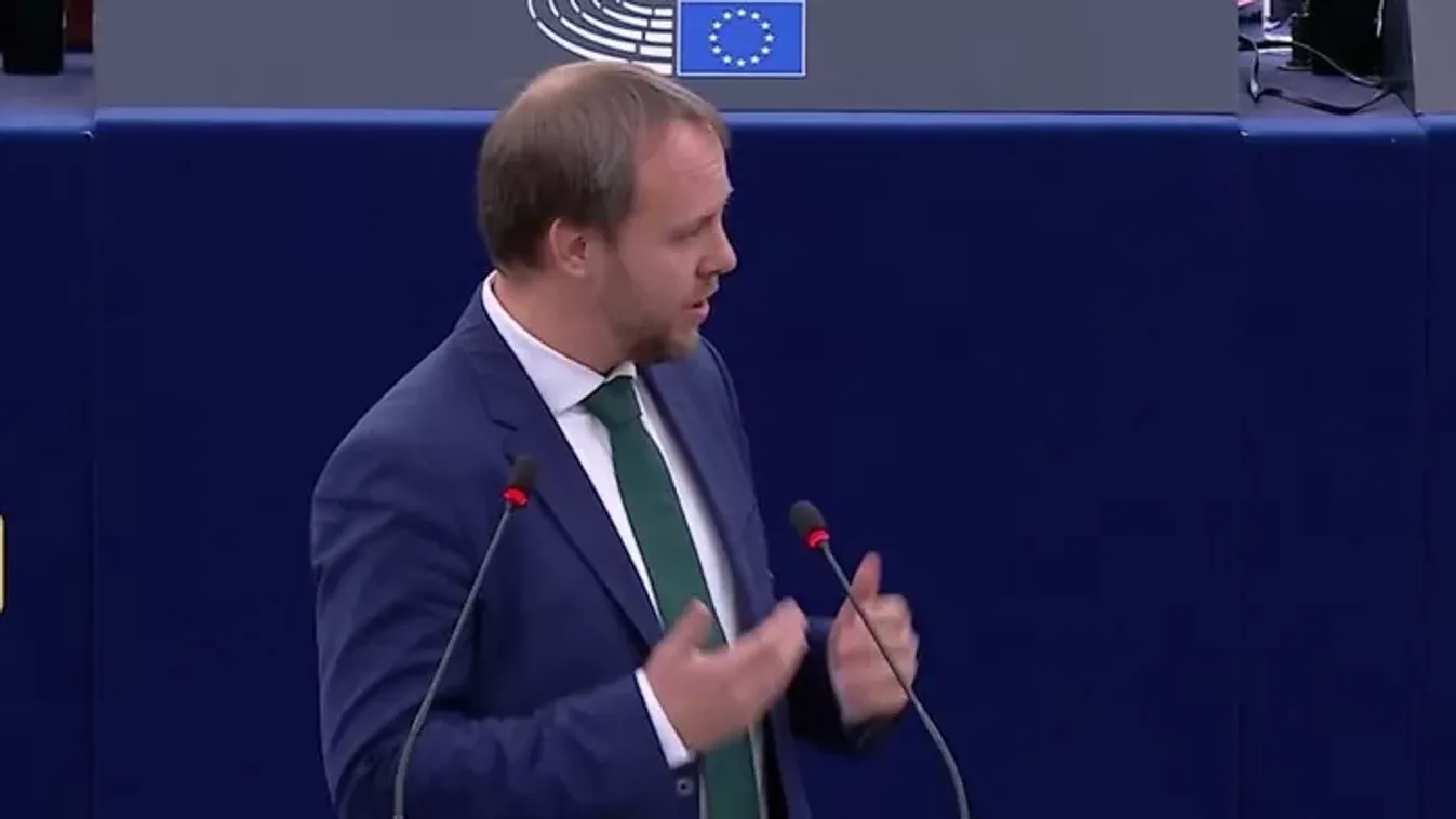 Merre az előre? - Tagadja Magyar Péter, hogy külföldről dirigálnának a Tisza Pártnak