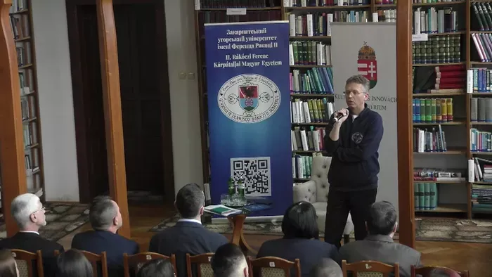 Nemzetmentés a határon innen és túl – Hankó Balázs Beregszászon