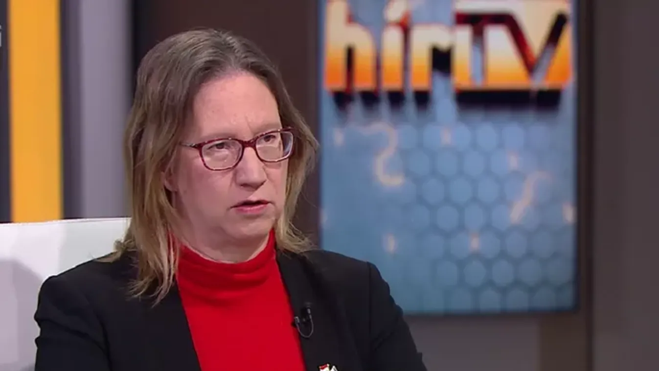 „A kígyónak a fejére kell taposni” – exkluzív interjú Izrael magyarországi nagykövetével