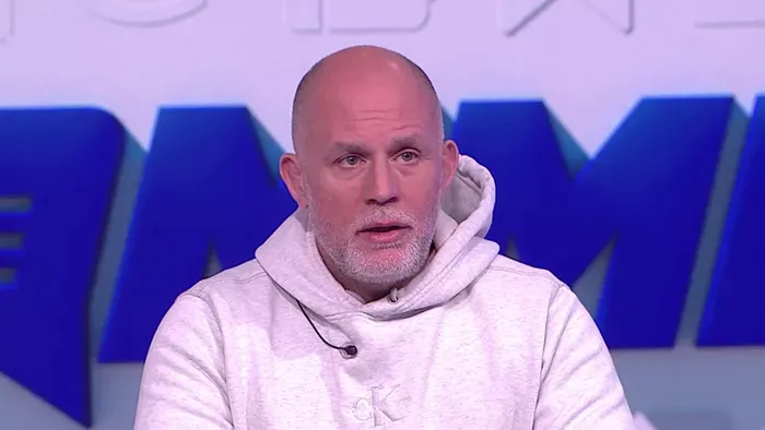 „Rám szavazol, nem a jelöltre” – Dopeman lerántotta a leplet Magyar Péter kampányáról