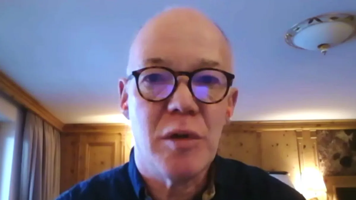 Mi volt Zelenszkij angliai látogatásának célja?