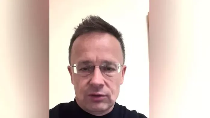 Szijjártó Péter a közel-keleti háborús térségből hazainduló repülőjáratokról nyilatkozott