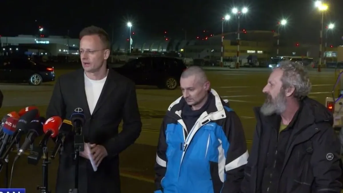 Hazaérkezett Magyarországra az orosz hadifogságba esett két magyar-ukrán kettős állampolgár