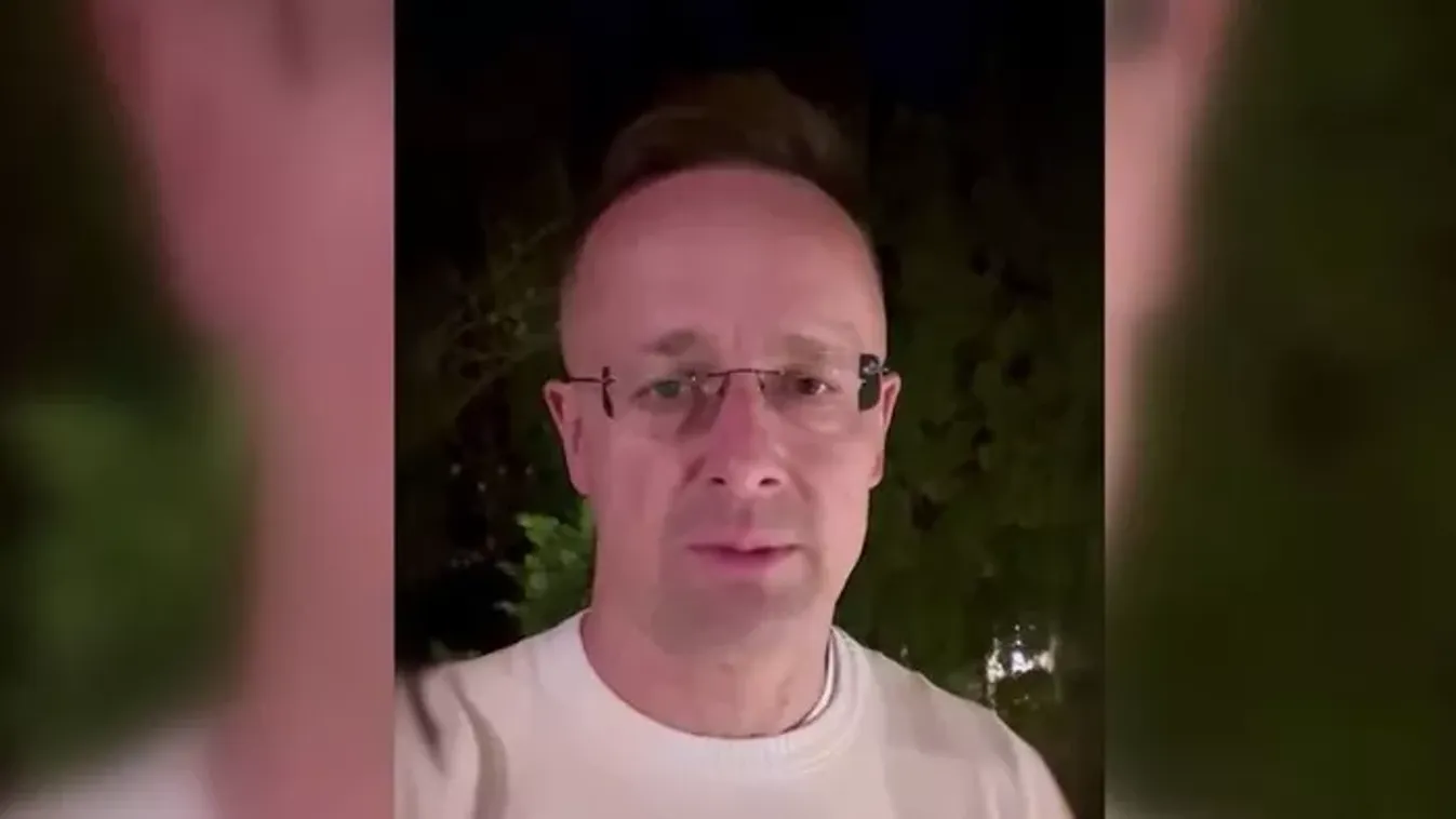 Szijjártó Péter: 76 utassal a fedélzetén landolt egy újabb mentesítő járat Budapesten vasárnap