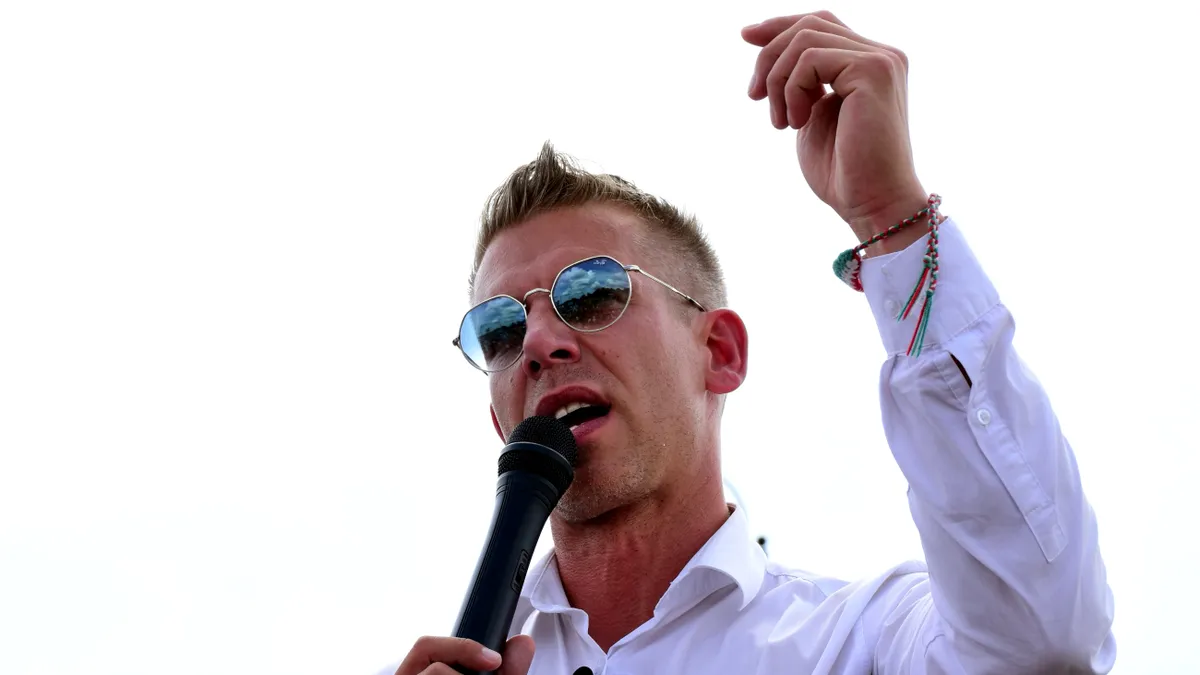 Magyar Péter megerősítette: Valódi a hangfelvétel, amin Radnai és Vogel beszélnek