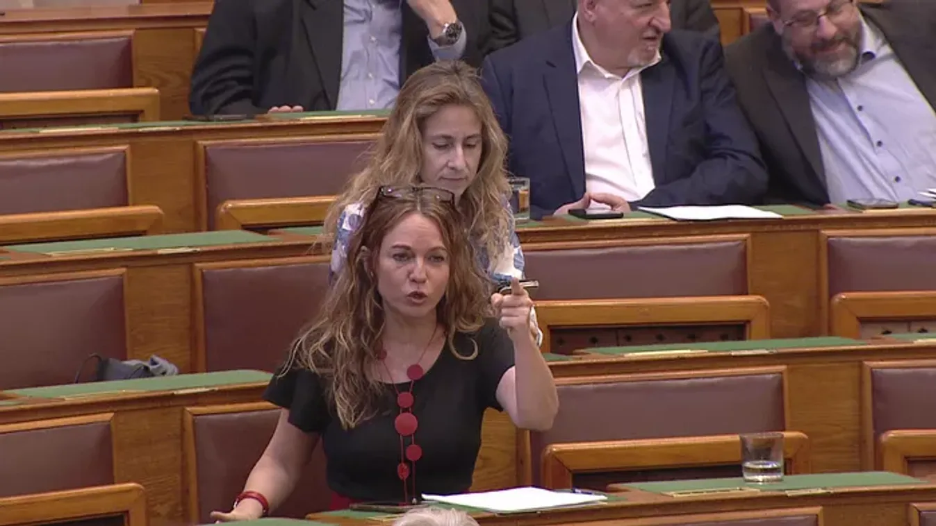 Olyat tett Kövér László Szabó Tímea parlamenti ordítozása közben, amit korábban soha