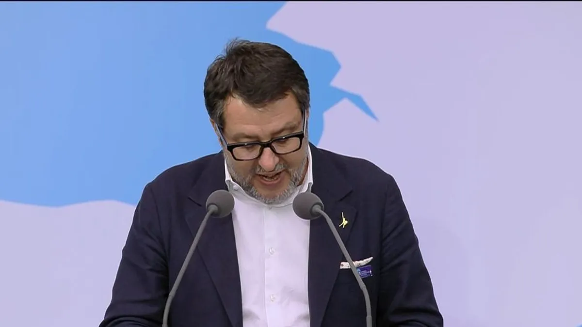 Matteo Salvini: Orbán Viktor egy igazi hős