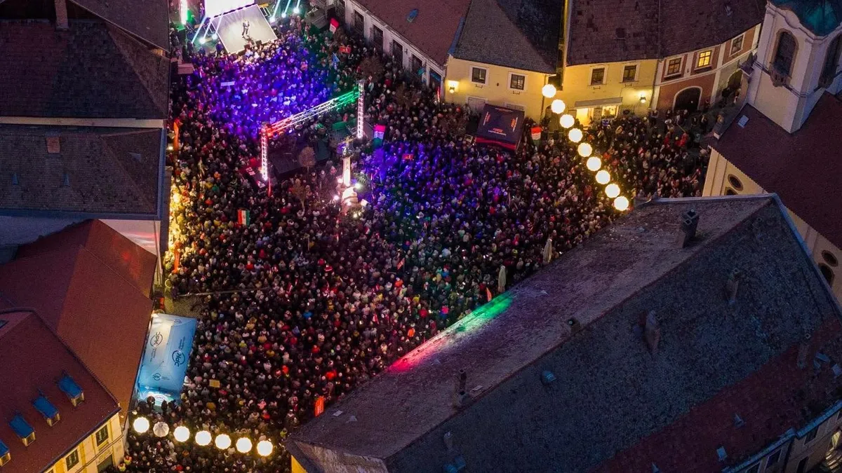 Orbán Viktor Szentendrén: zsarolás és fenyegetés terhe alatt nem tárgyalunk és nem egyezkedünk