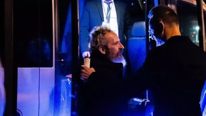 A miniszterelnök a megmentett magyarok ágyánál