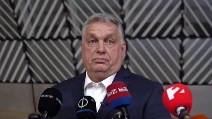 "Nem voltak boldogok" - Orbán Viktor rendkívüli sajtótájékoztatója Brüsszelben