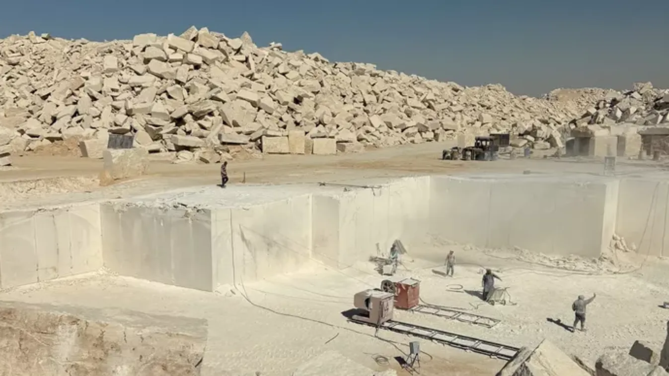 Magyar-egyiptomi fúzió alakul a kőiparban