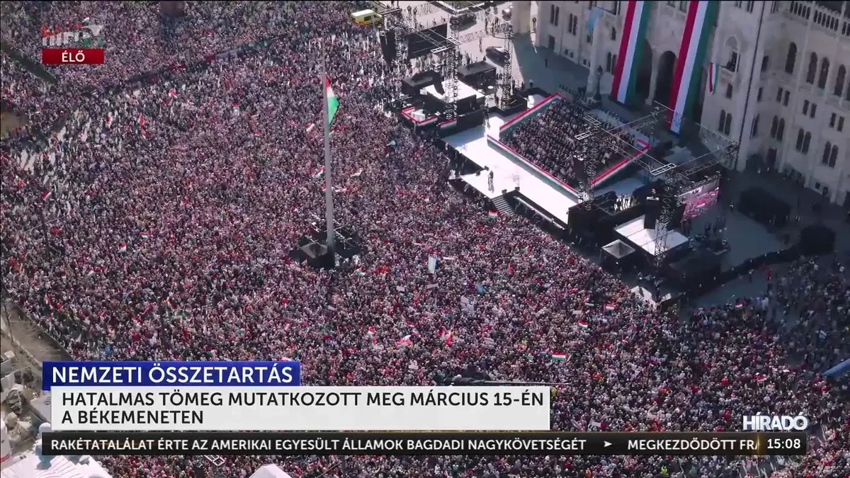 Megmozdult a nemzet: Képeken a történelmi léptékű Békemenet