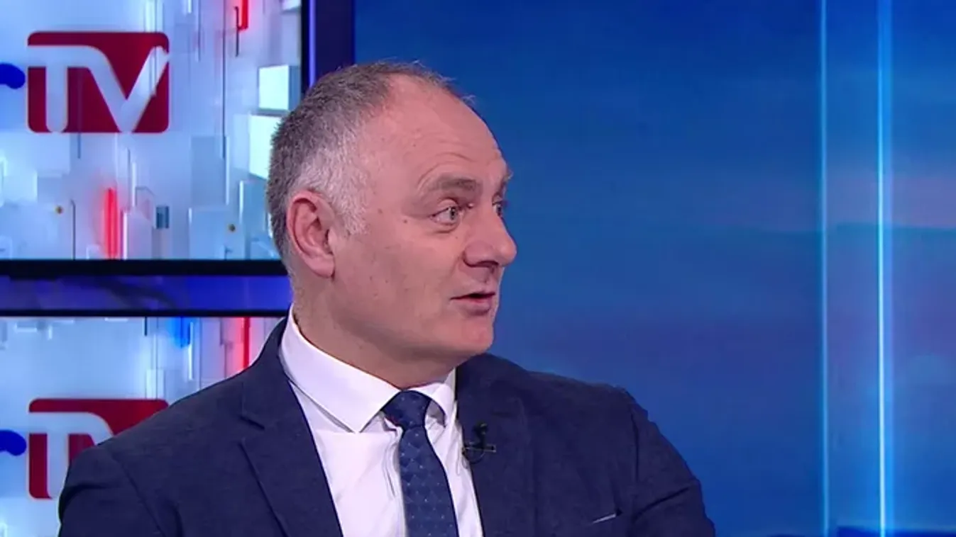 Vukics Ferenc: Senki még a saját ágyában sem lehet biztonságban, Európában sem