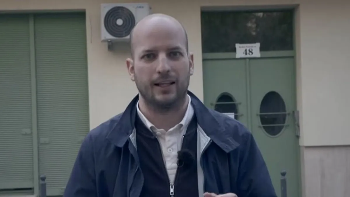 Színpad helyett számlagyár? A Tisza Párt alelnökének gyanús céges hálózata