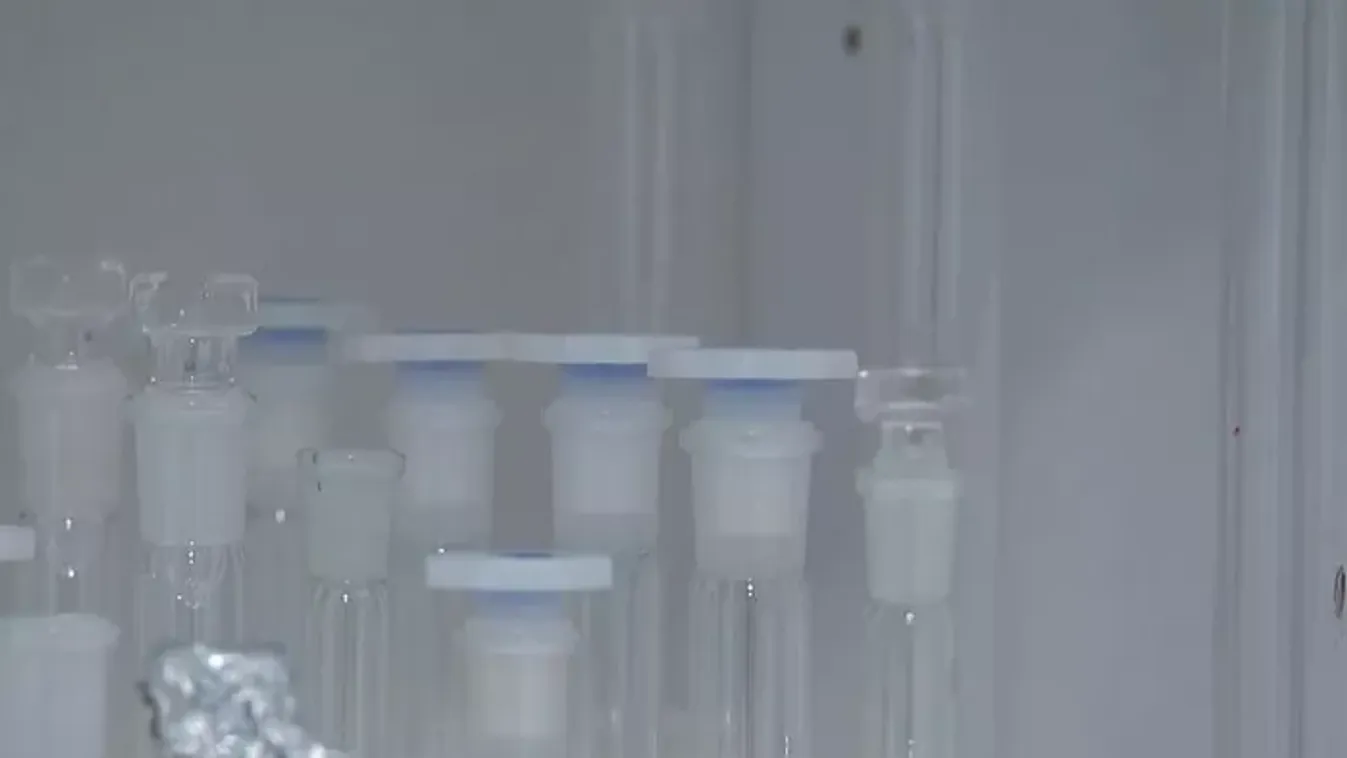 Magyar Péter drogteszten járt?