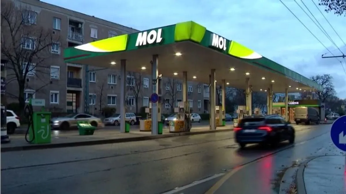 Ezekkel a számokkal rögzítette a kormány az üzemanyagárakat