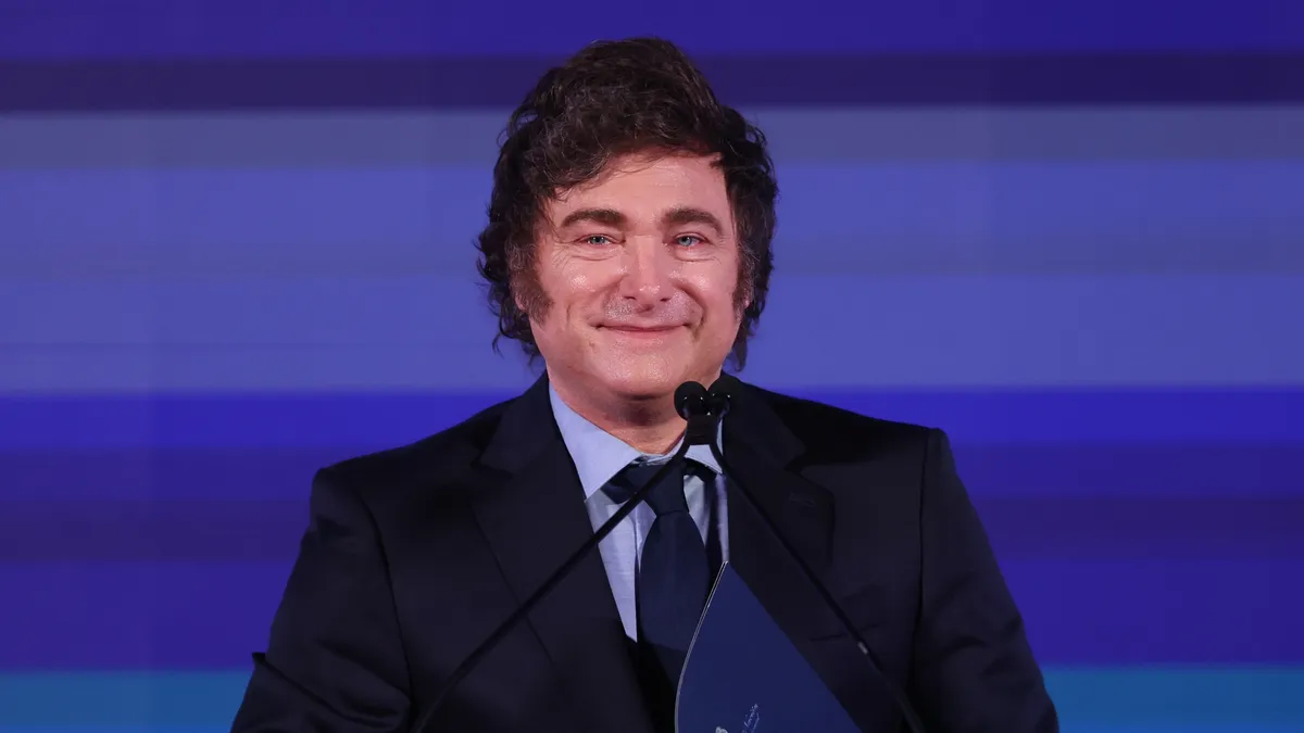 A Sándor-palotában fogadta a köztársasági elnök az argentin elnököt