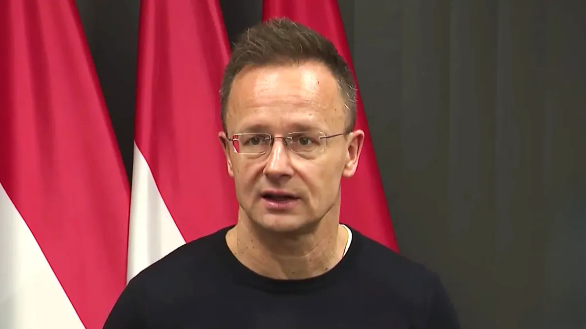 Szijjártó Péter: 5000 felett van a konzuli védelemre regisztráltak száma