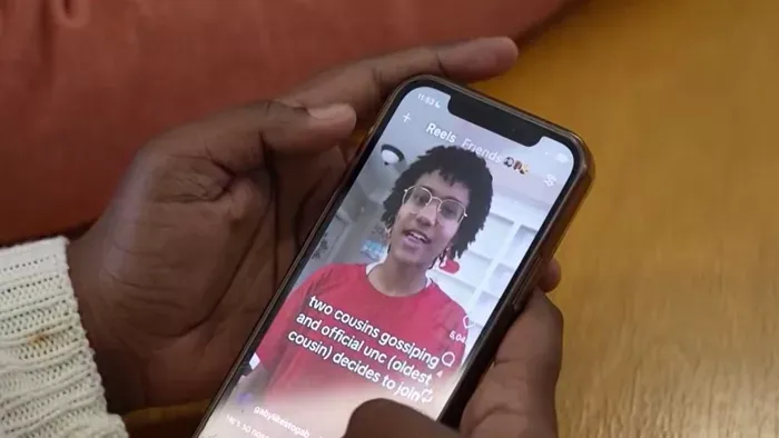 Behálóz minket a közösségi média?