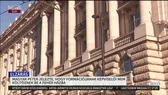Magyar Péter falat húz a sajtó és a néma képviselői közé