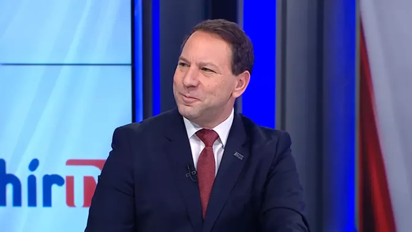 Magyarország voksol - A szavazás a demokrácia ünnepe