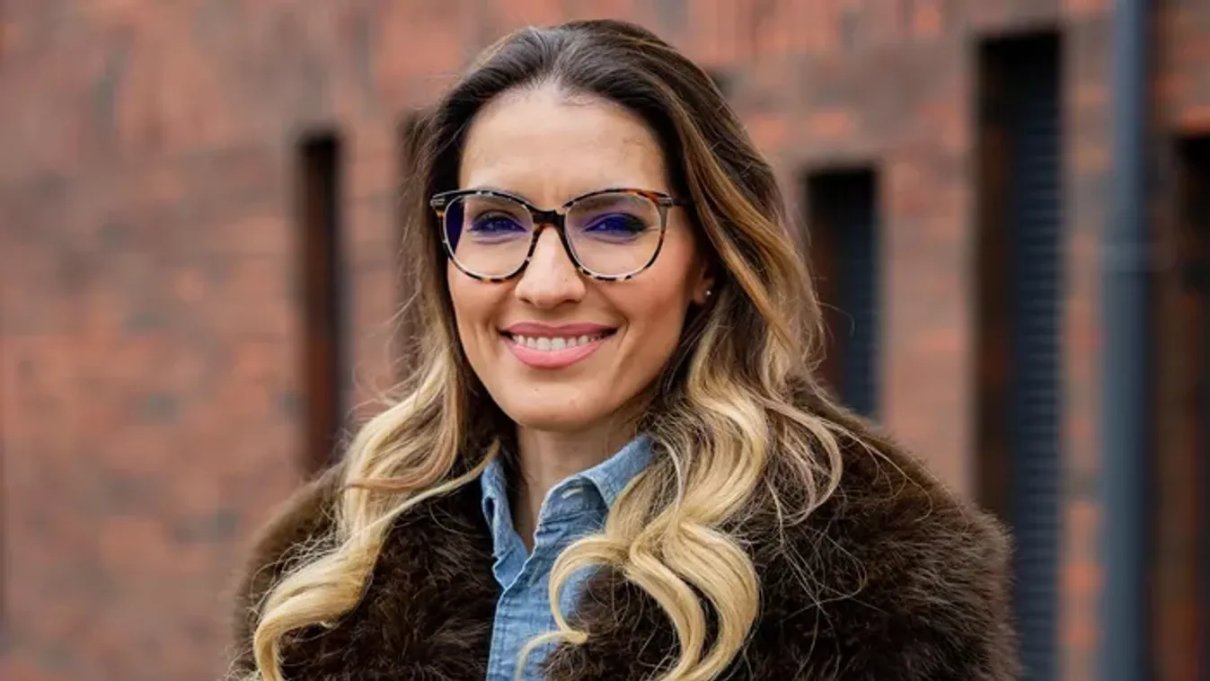 Szuverenitás vagy bábkormány: Szijjártó szerint idegen érdekek akarják megírni a jövőnket