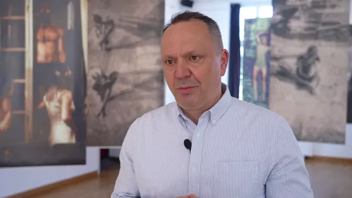 Egy ugrás, egy gól, egy örökkévalóság – Sopron új kiállítása letaglózó