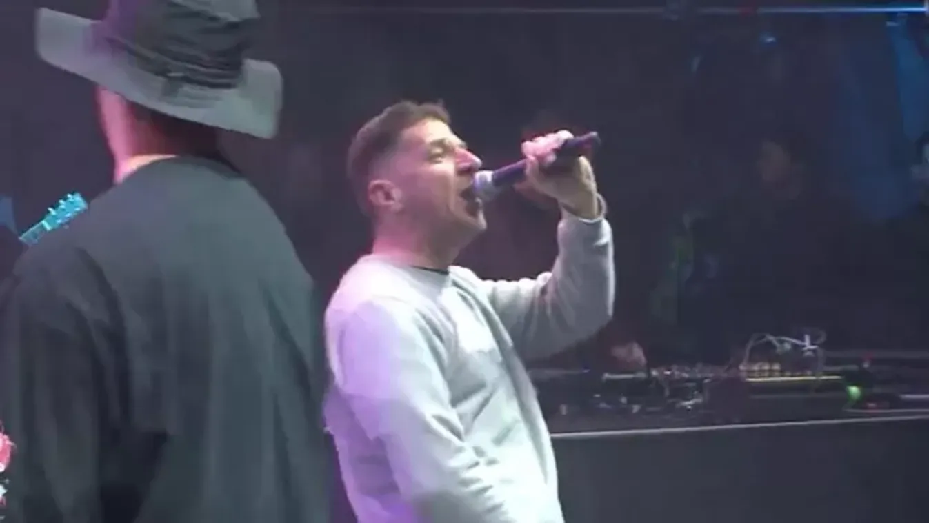 A Hősök formáció rappere a nemi szervével üzent a miniszterelnökséget vezető miniszternek