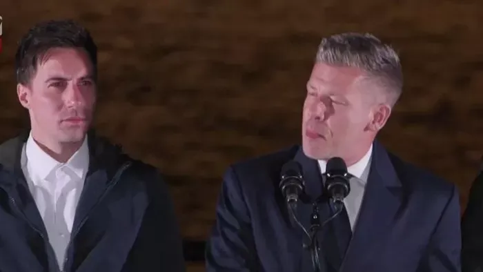 Az LMBTQ közösségnek tett gesztust győzelmi beszédében Magyar Péter