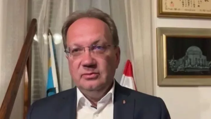 Hoppál Péter: Készen állunk, hogy összefogjunk a hazánkért és a háború ellen