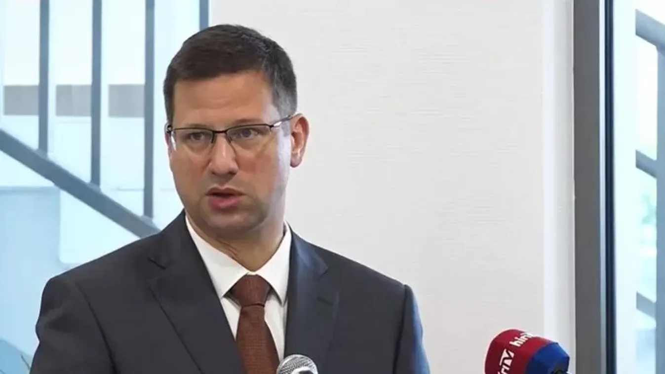 Átadták a ceglédi Toldy Ferenc kórház és rendelőintézet új járóbeteg-szakrendelőjét